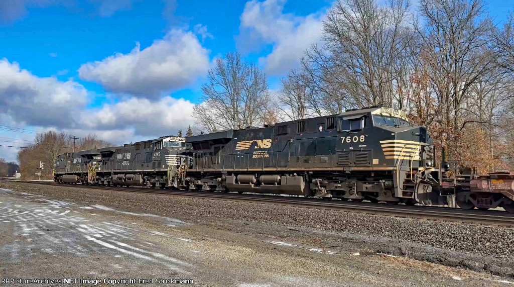 NS 7608